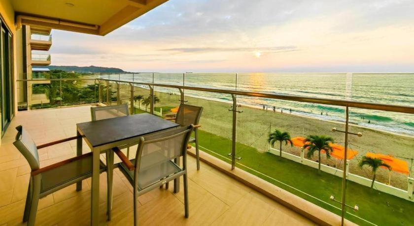 ออซั่ม โฮเต็ล Hotel ซานฮวน ภายนอก รูปภาพ